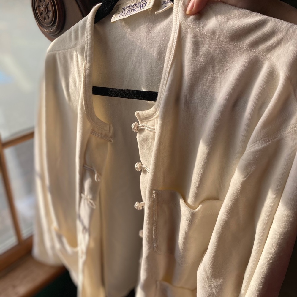 Vintage Victoria’s Secret Velvety Sleepwear Top